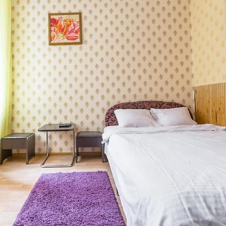 Квартира В Центрі На Вулиці Шевченка 12 Дуже Комфортна Недалеко Біля Вокзалу 利沃夫 外观 照片